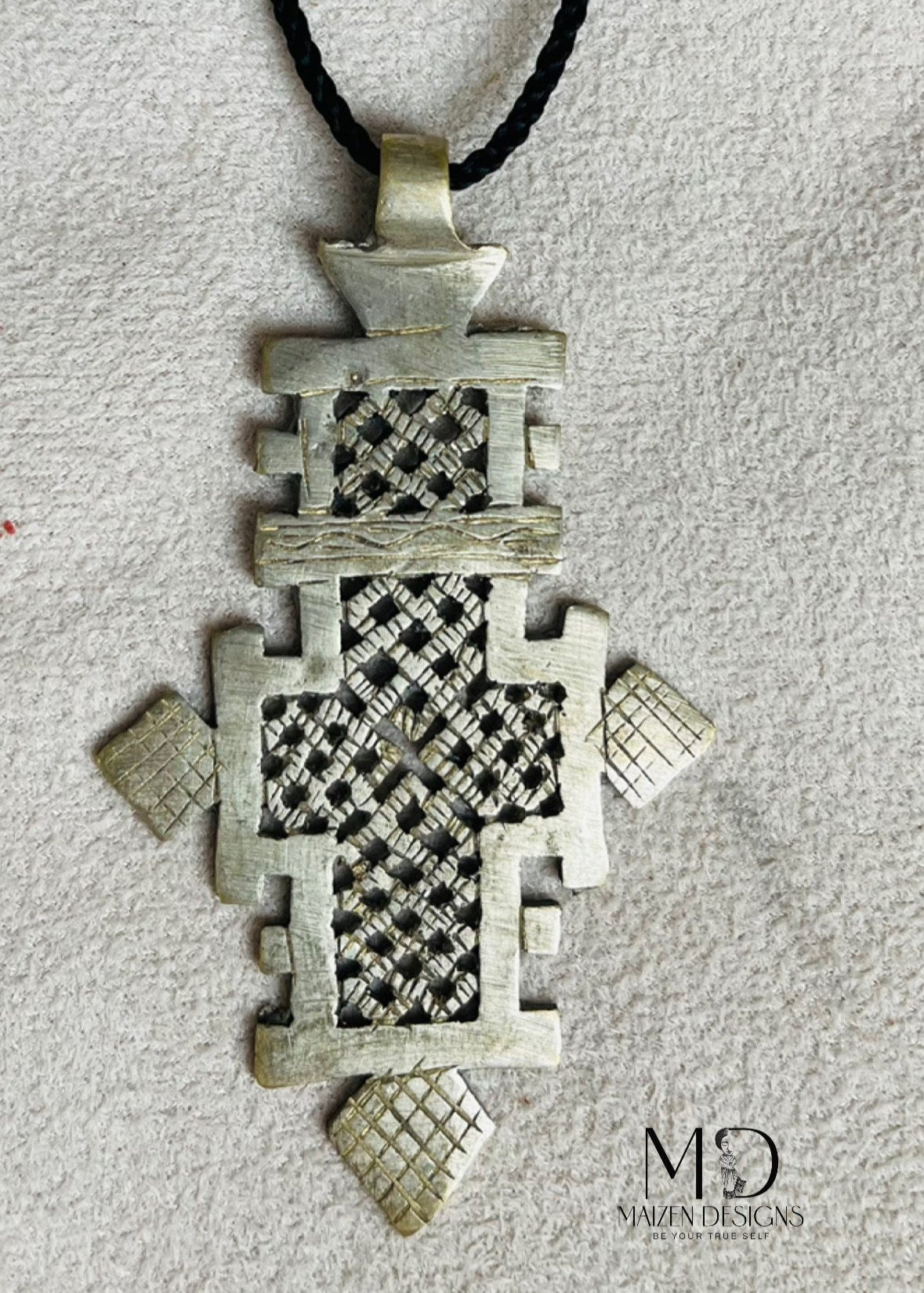 Handcrafted_Ethiopian_Bronze_Cross_maizendesign