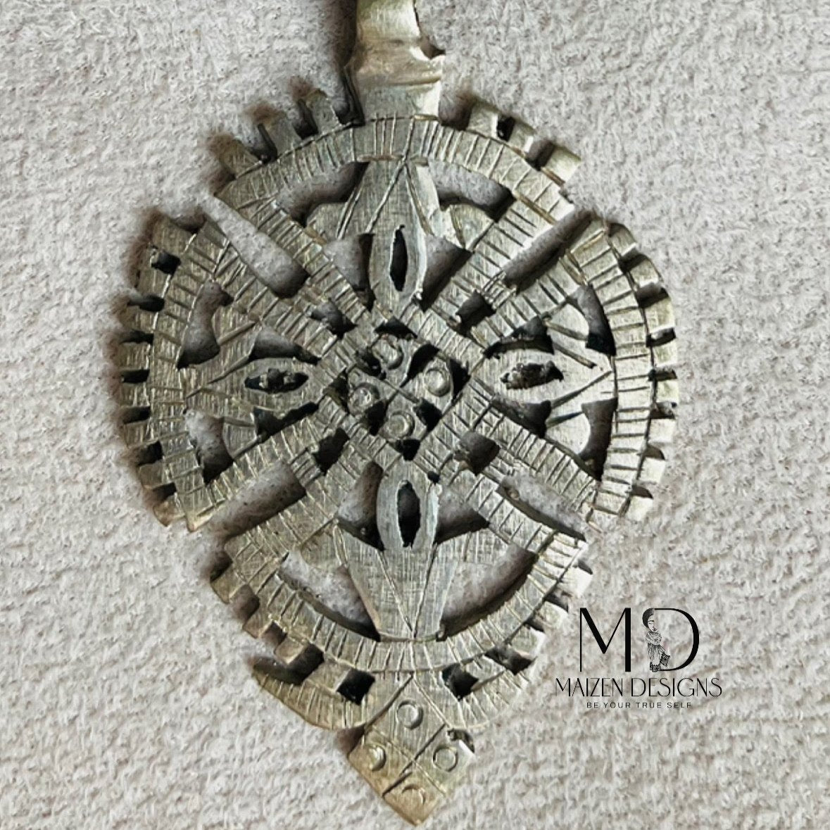 Handcrafted_Ethiopian_Bronze_Cross_maizendesign